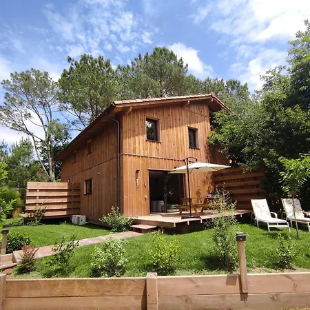 Maison Bois Neuve Confort, Au Calme Apartment